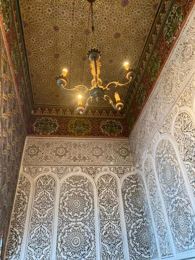Riad Phoenix Fez Buitenkant foto